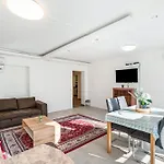 Aldars Urban Trio Suite No.5 Apart-hotel