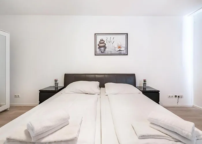Aldars 5 Aparthotel